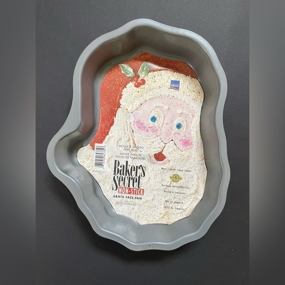 Vintage Ecko bakers secret Santa Face Cake pan - Picture 1 of 3